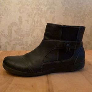Clarks Black Ankle Bootie, Size 8.5